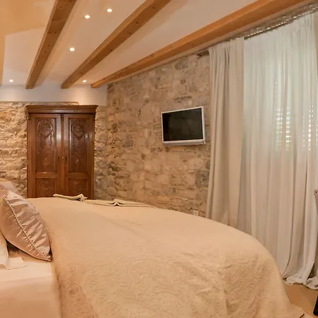 Heritage 19 Ξενοδοχείο Σπλιτ