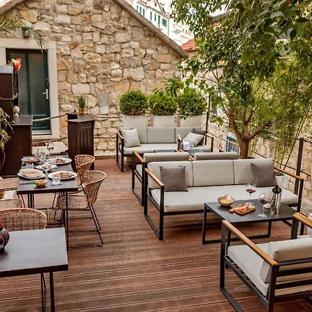 Ξενοδοχείο Heritage 19 4*