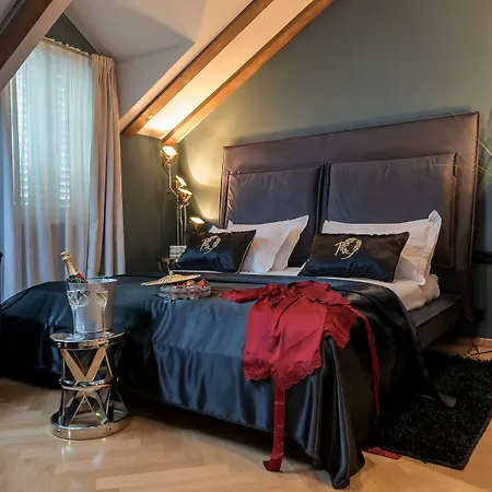 Heritage 19 Hotel