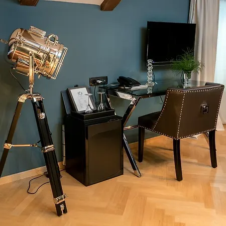 Heritage Hotel 19 4* Split