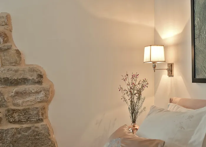 Heritage Hotel 19 Hotel 4*